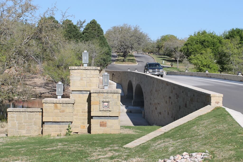 BRIDGE - Horseshoe Bay