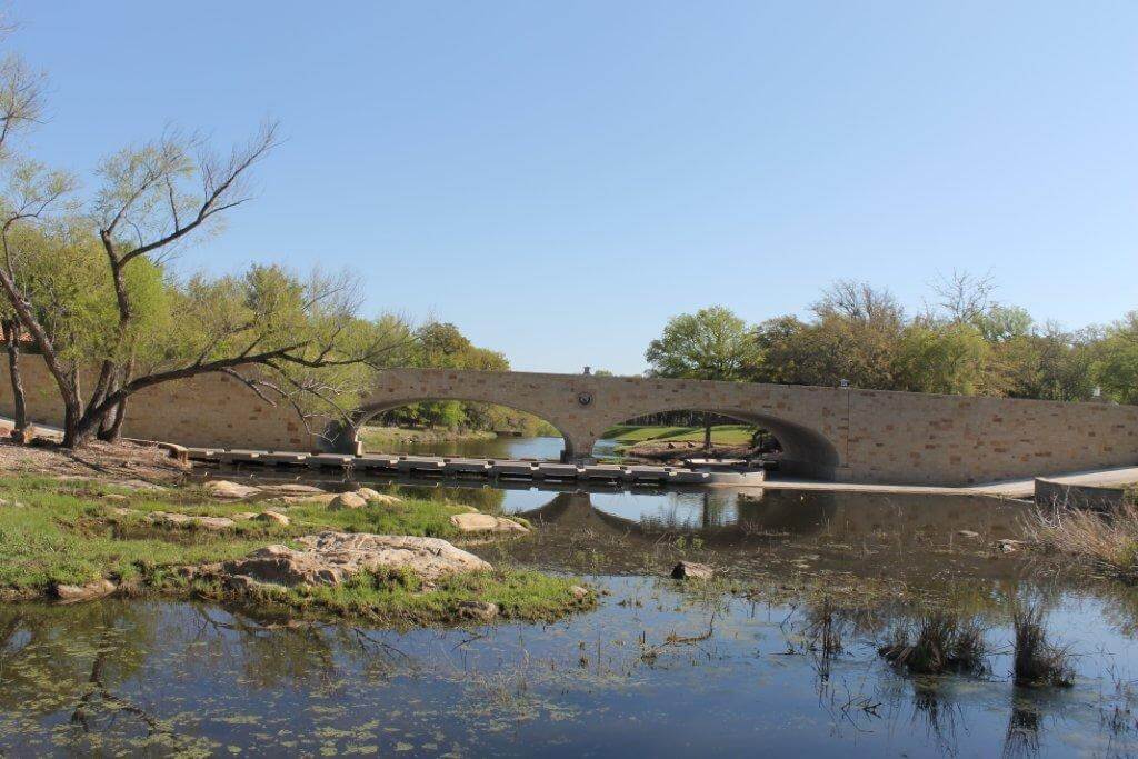 BRIDGE - Horseshoe Bay